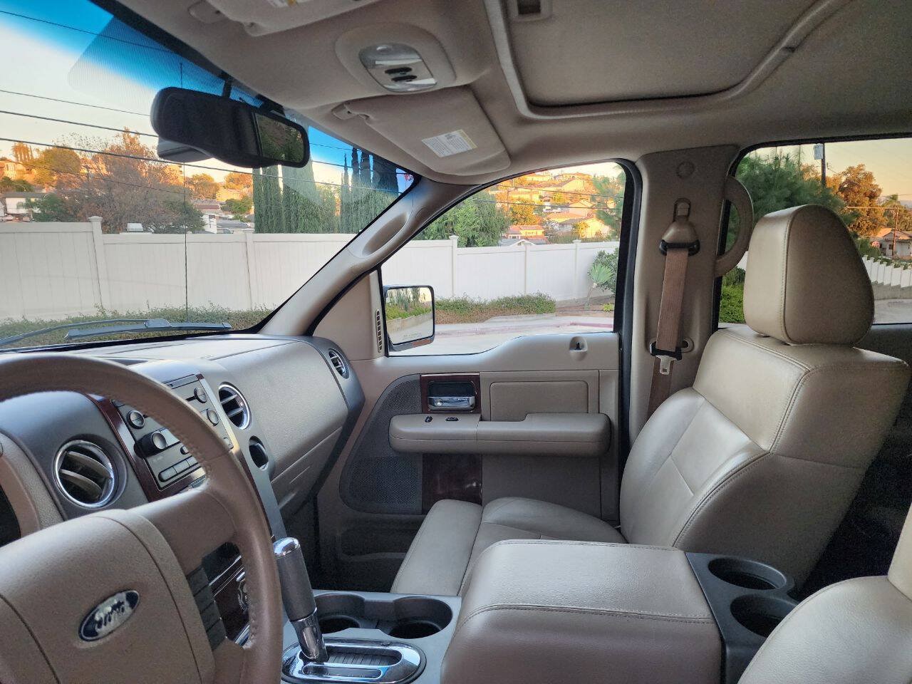 Used 2005 Ford F150 Lariat AWD/4WD image 38