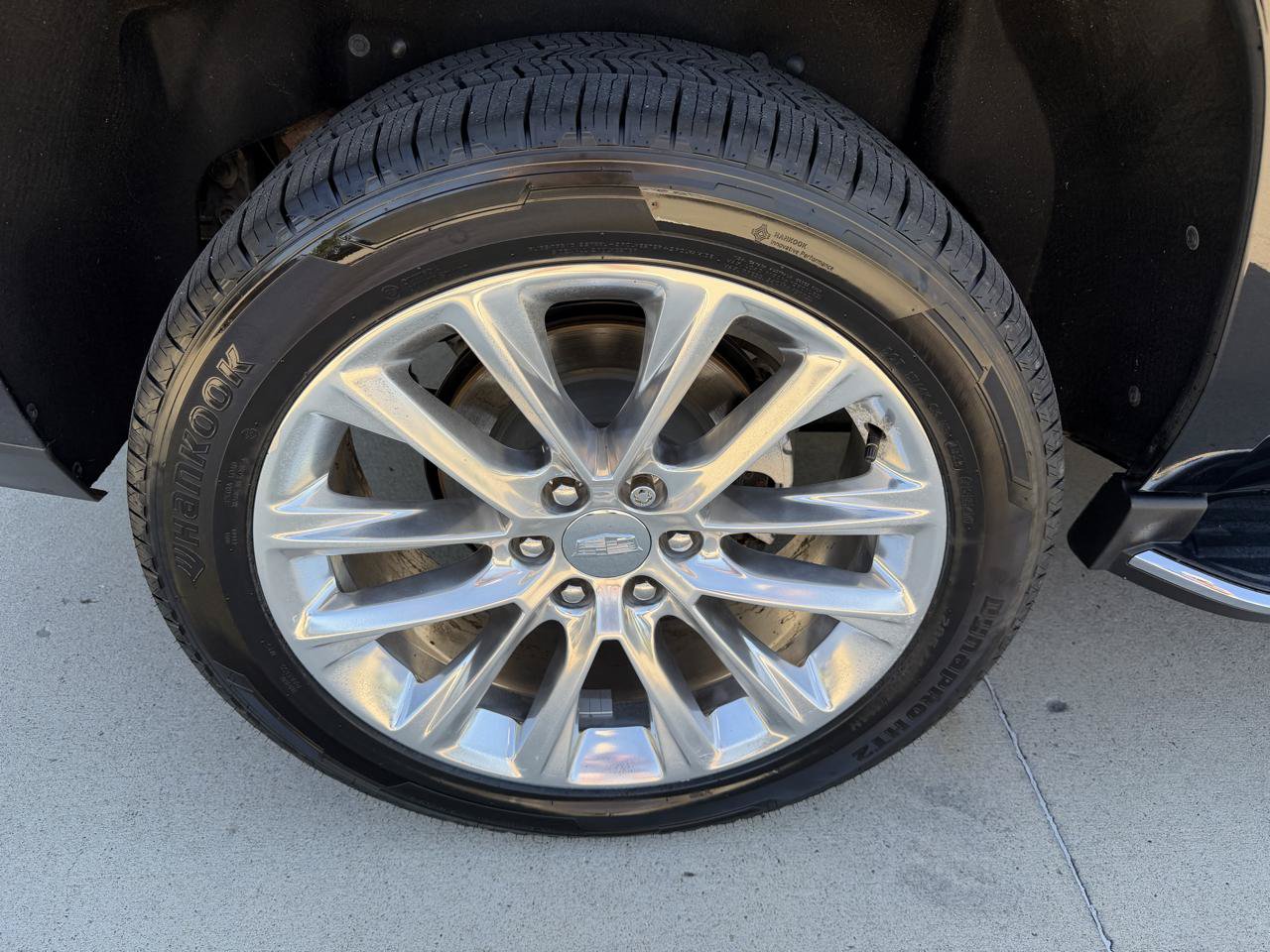 Used 2020 Cadillac Escalade Luxury AWD/4WD image 9