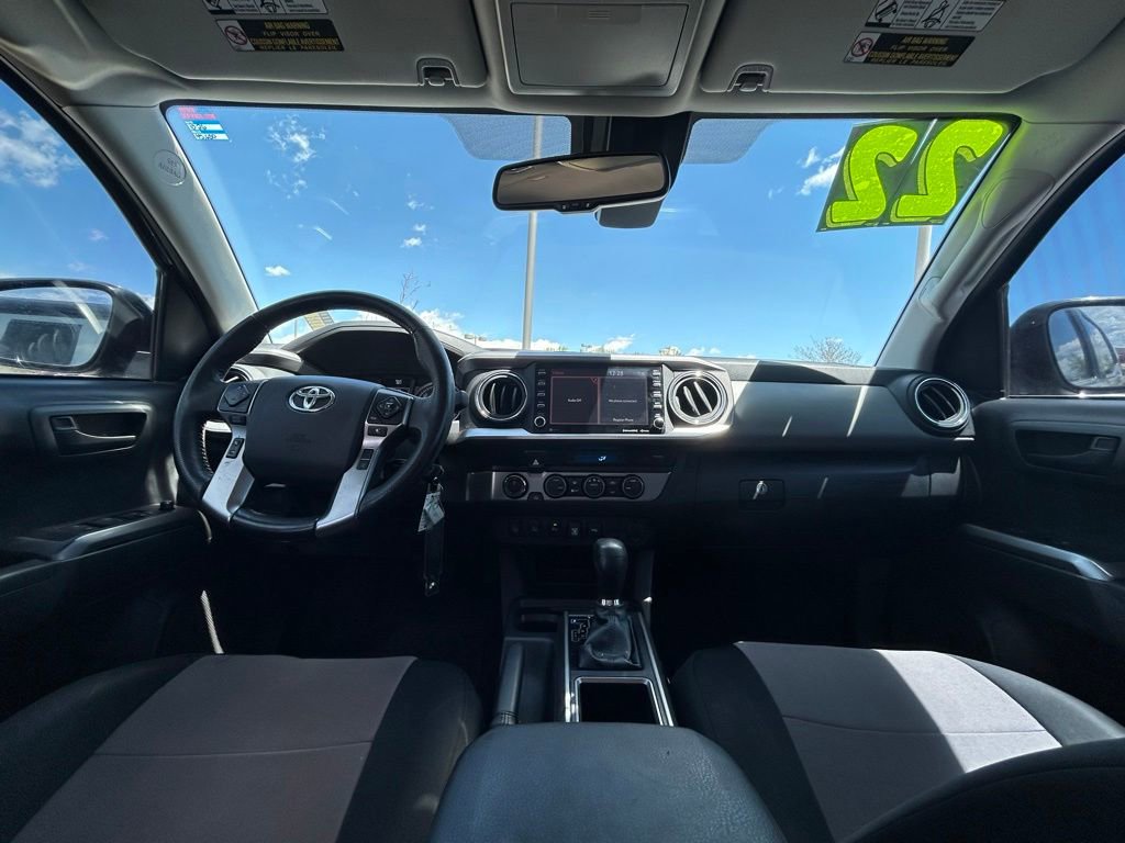 Used 2022 Toyota Tacoma SR5 AWD/4WD image 10