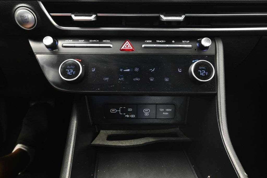 Used 2025 Hyundai Sonata SEL FWD image 28