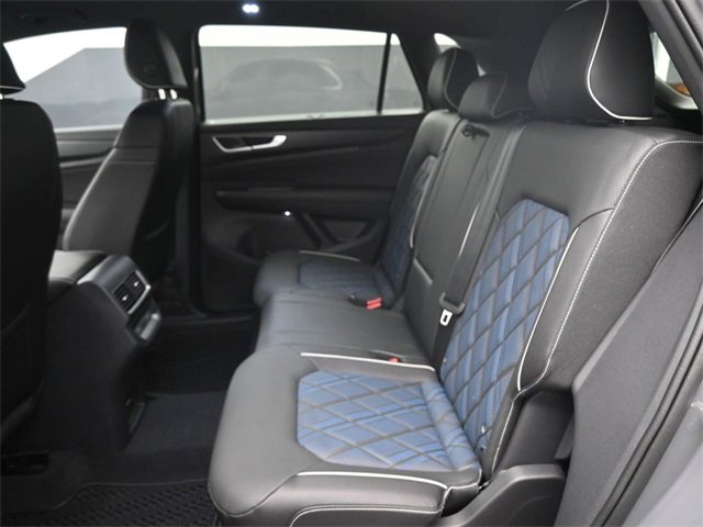New 2025 Volkswagen Atlas Cross Sport SEL Premium R-Line image 23