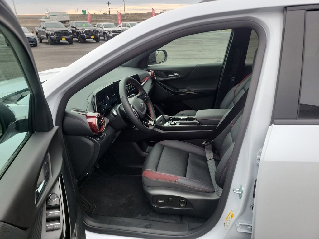 New 2026 Chevrolet Equinox RS w/ Convenience Package III AWD/4WD image 10