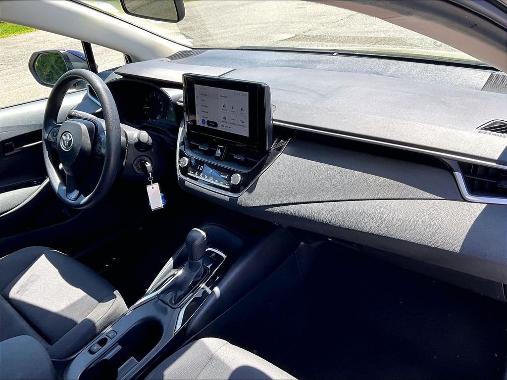 Used 2024 Toyota Corolla LE FWD image 14