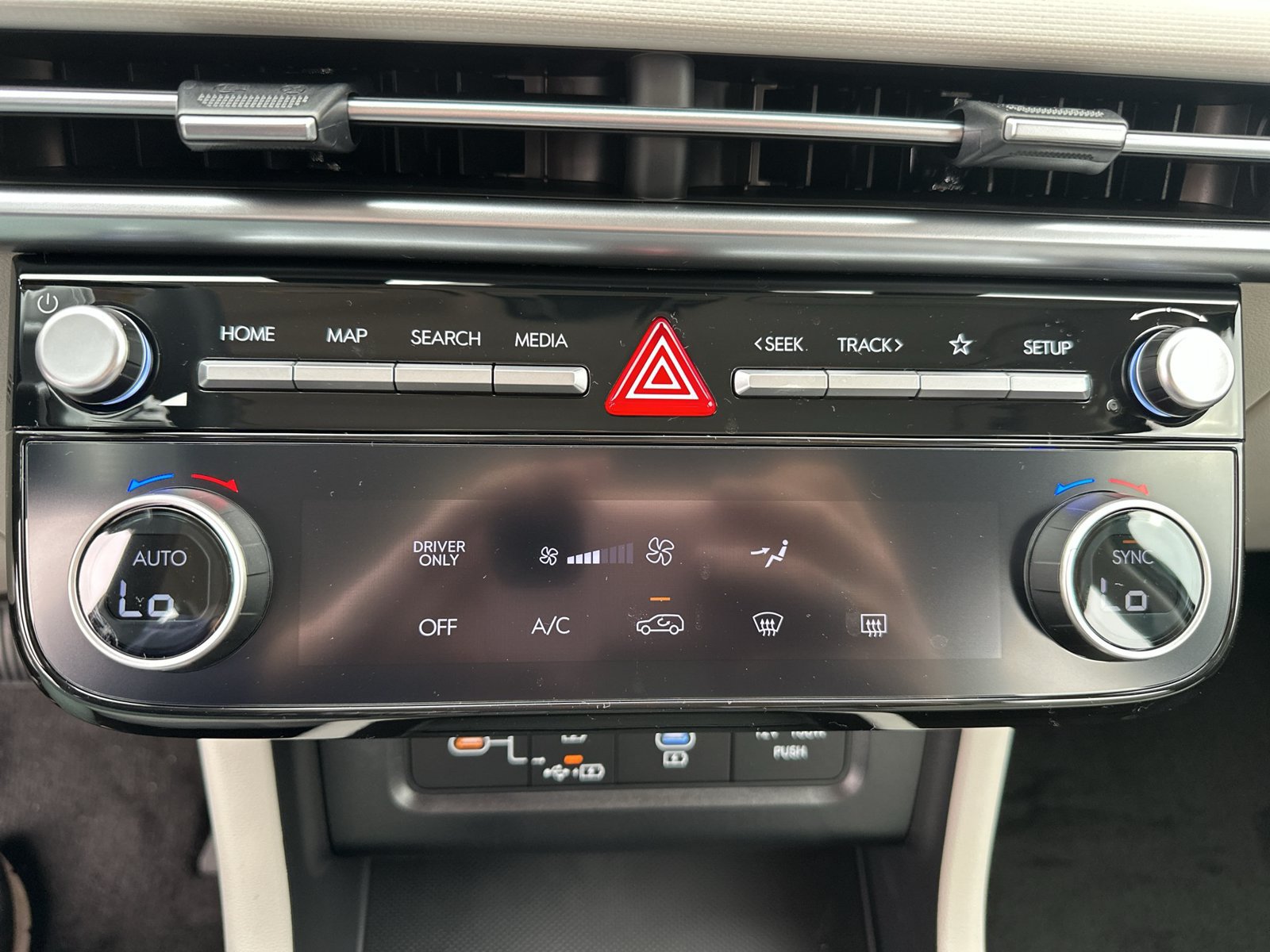 New 2026 Hyundai Tucson Blue SE AWD/4WD image 23