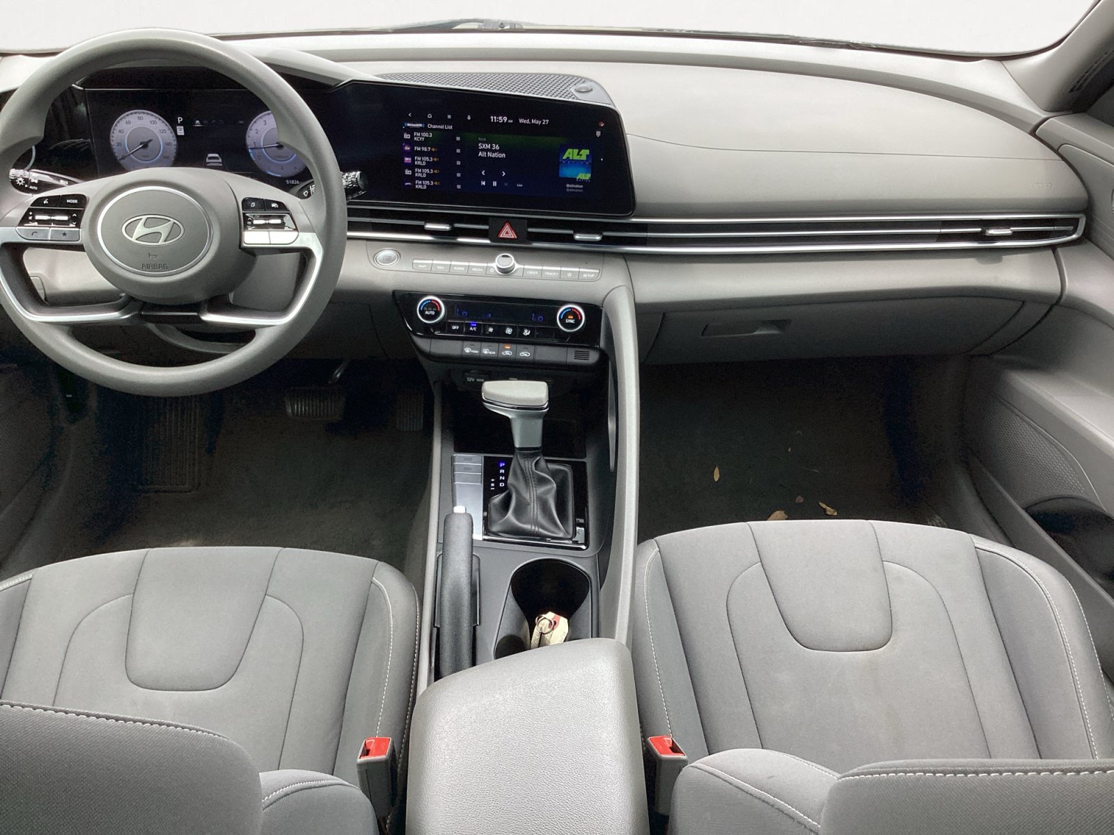 Used 2024 Hyundai Elantra SEL FWD image 4
