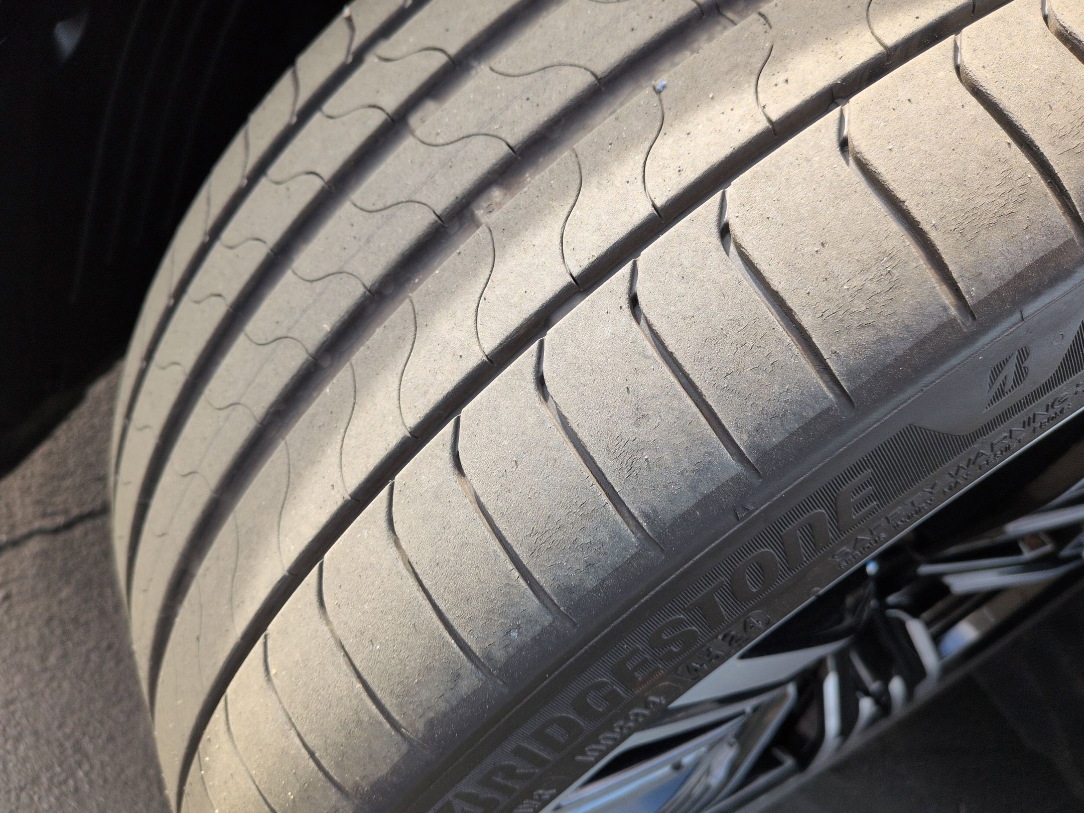 Used 2025 BMW i7 xDrive60 w/ Executive Package image 12