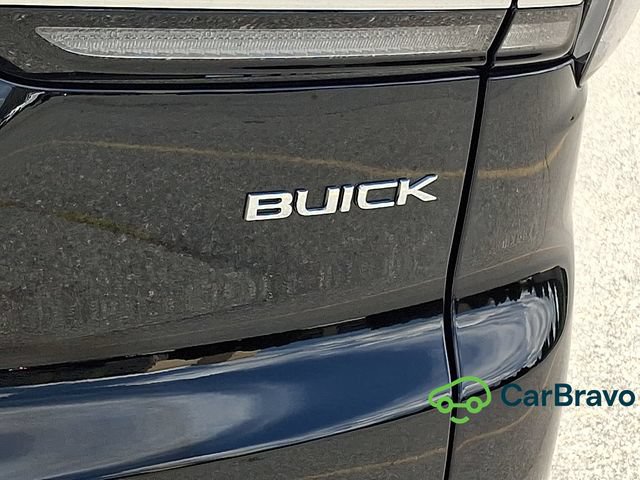 Certified 2026 Buick Enclave Avenir w/ Super Cruise Package AWD/4WD image 31