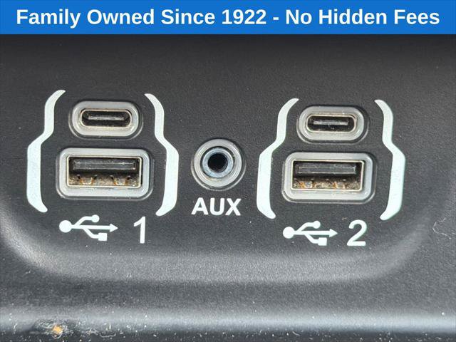 Certified 2024 RAM 1500 Laramie RWD image 33