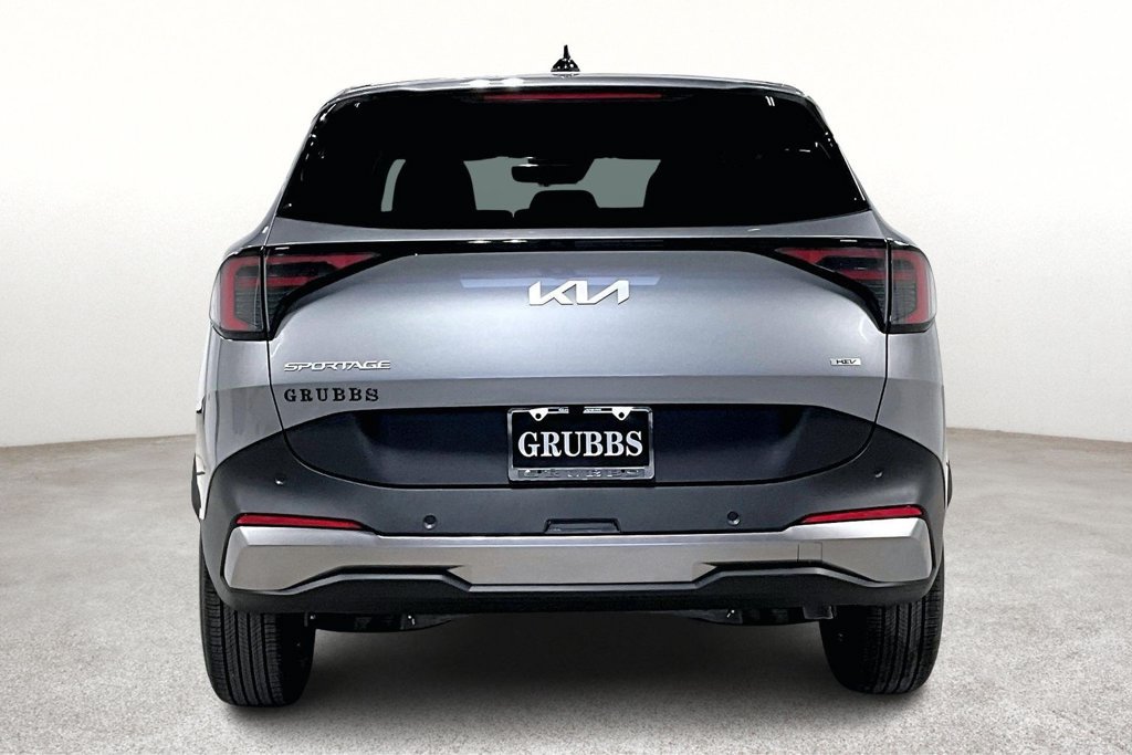 New 2026 Kia Sportage LX FWD image 4