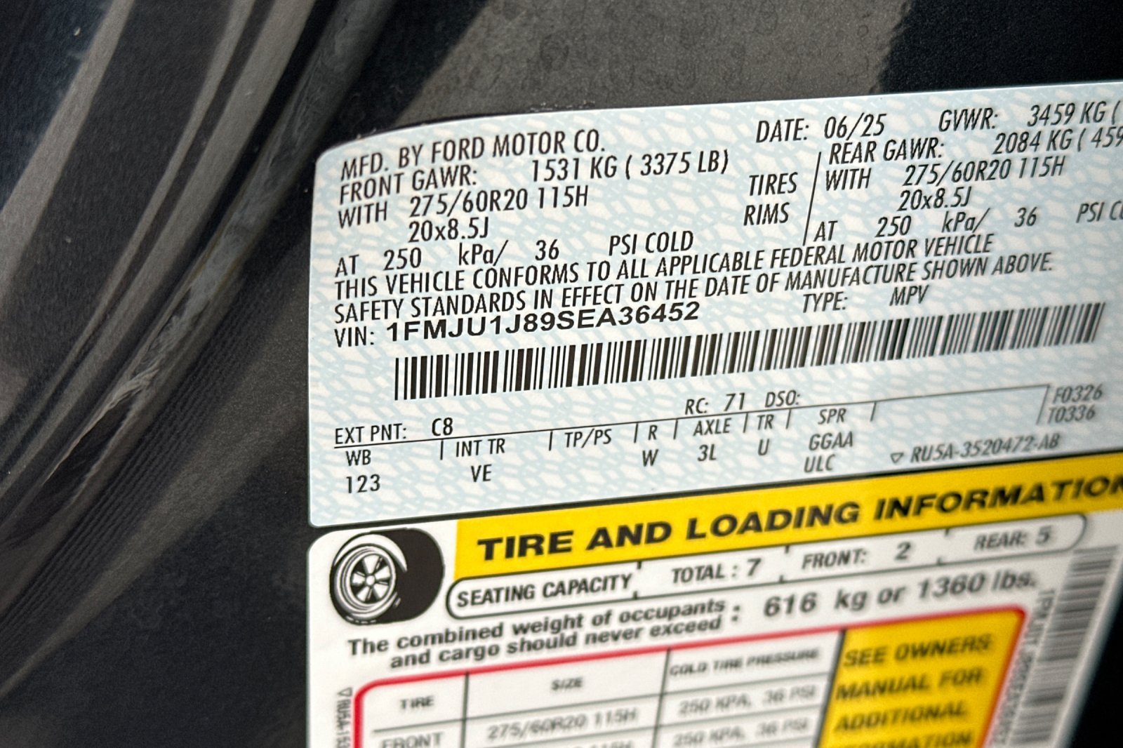 Used 2025 Ford Expedition Active AWD/4WD image 29