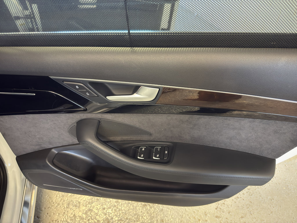 Used 2016 Audi A8 L TDI w/ Executive Package image 26