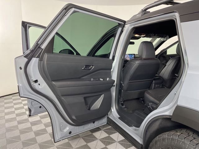 New 2026 Nissan Pathfinder Rock Creek image 45
