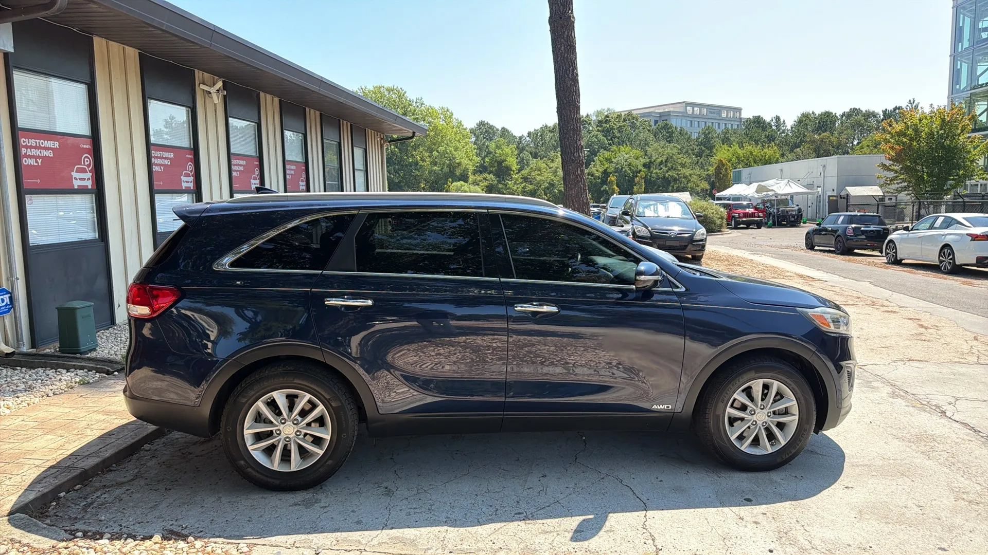 Used 2016 Kia Sorento AWD w/ LX Convenience Package image 8