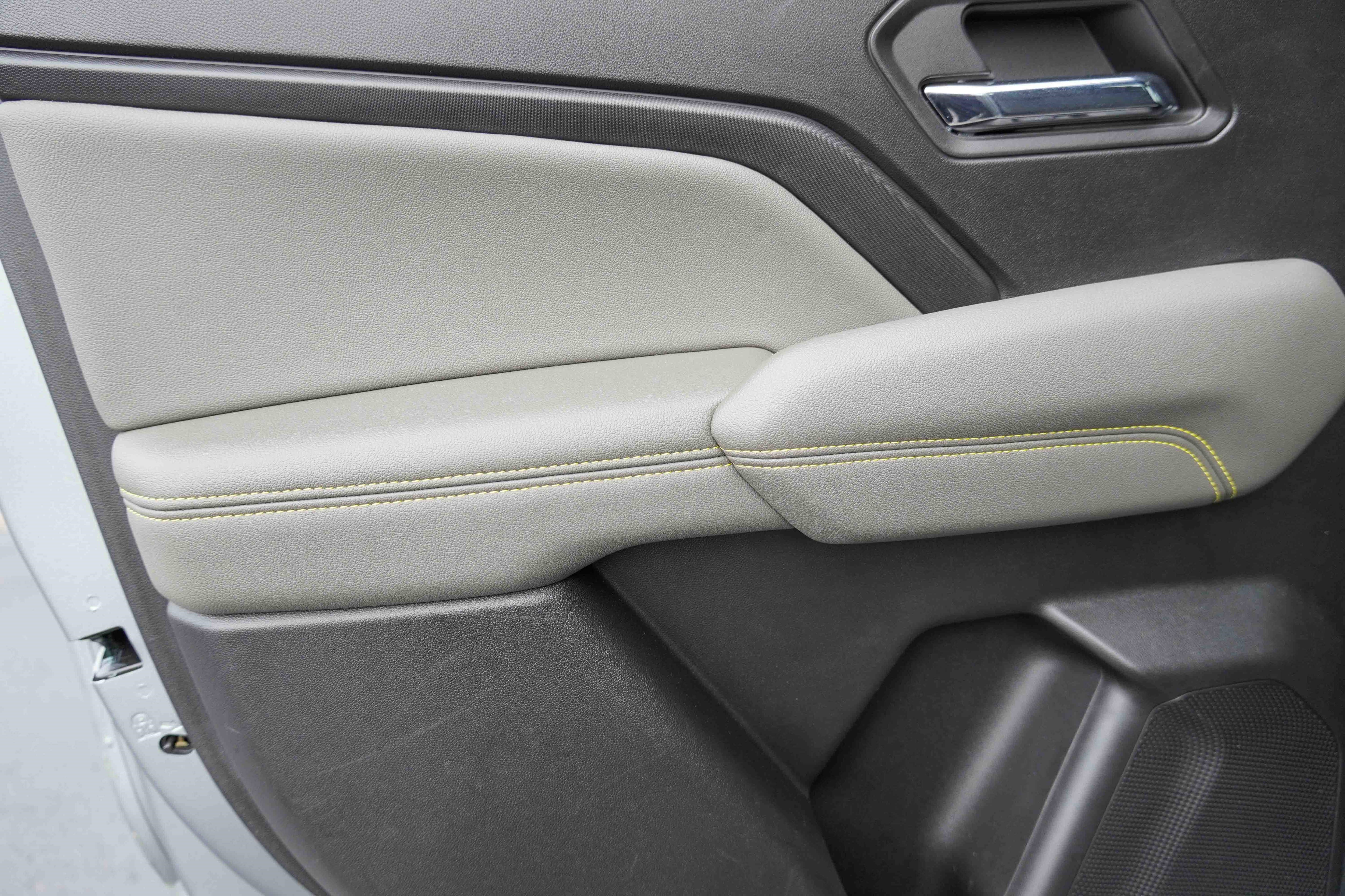 Used 2023 Chevrolet Colorado ZR2 w/ ZR2 Convenience Package III image 31