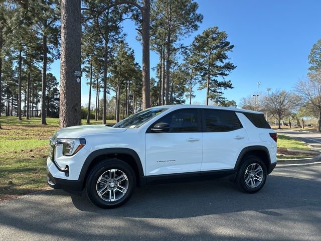 Used 2025 GMC Terrain Elevation image 6