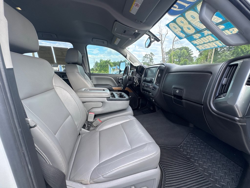 Used 2019 Chevrolet Silverado 2500 LTZ AWD/4WD image 8
