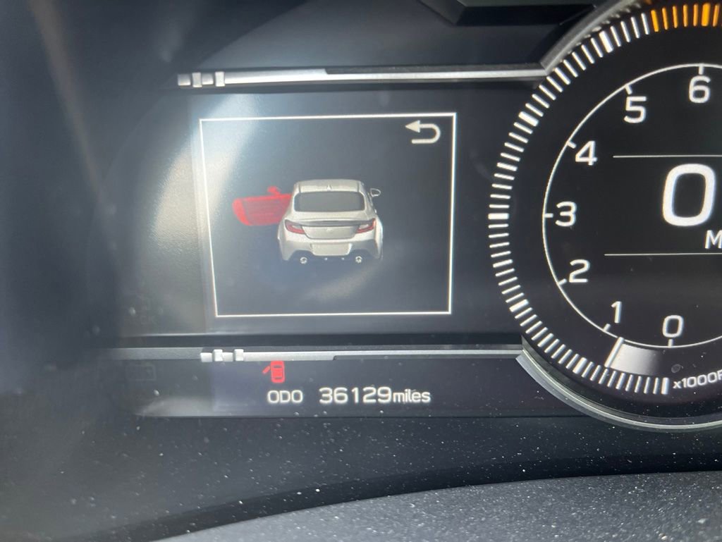 Used 2022 Toyota GR86 Premium RWD image 5