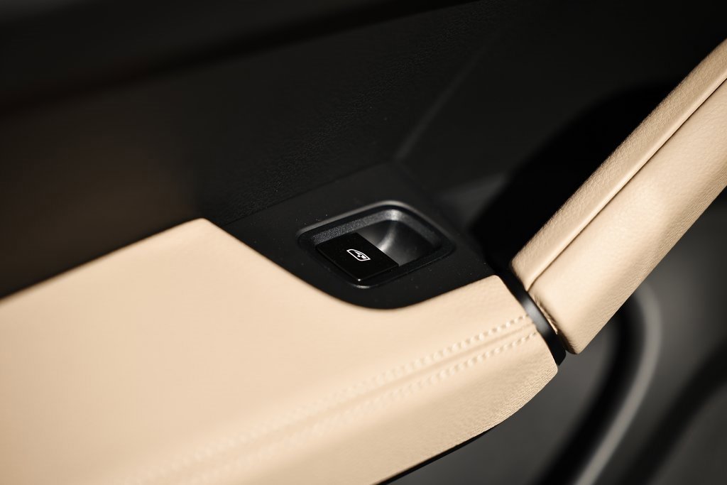 New 2026 Porsche Cayenne S image 28