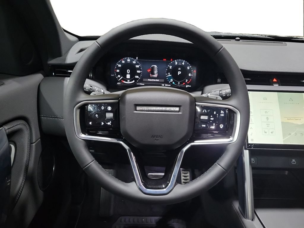 Used 2024 Land Rover Discovery Sport Dynamic SE AWD/4WD image 24