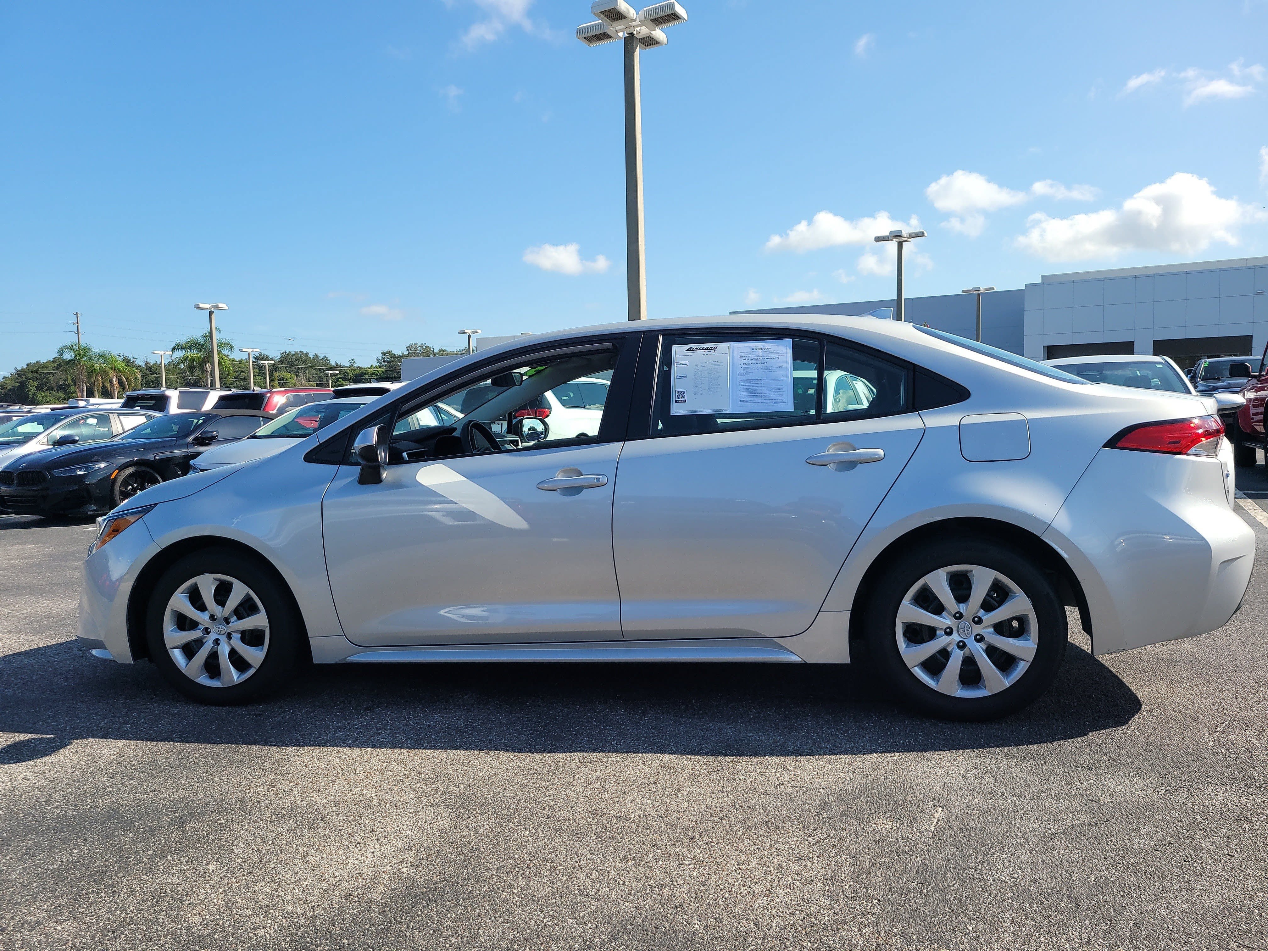 Used 2025 Toyota Corolla LE FWD image 7