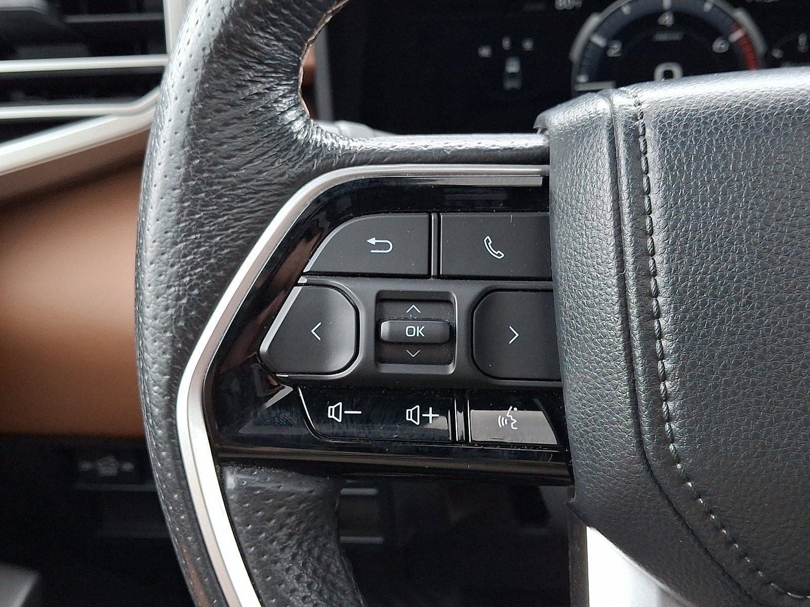 Certified 2024 Toyota Tundra 1794 Edition AWD/4WD image 23