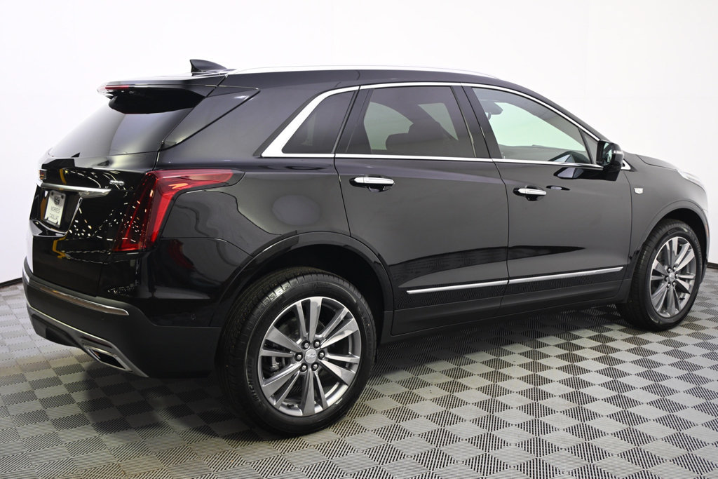 New 2026 Cadillac XT5 Premium Luxury w/ Driver Assist Package AWD/4WD image 7