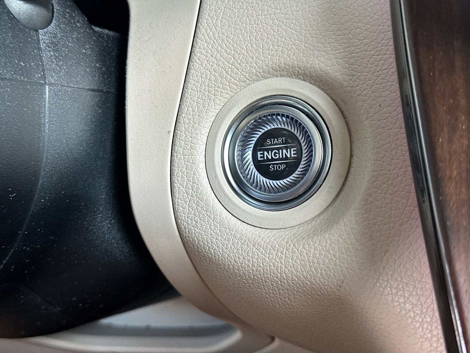 Certified 2022 Mercedes-Benz GLC 300 image 25