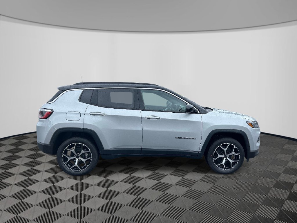 Certified 2026 Jeep Compass Limited AWD/4WD image 6