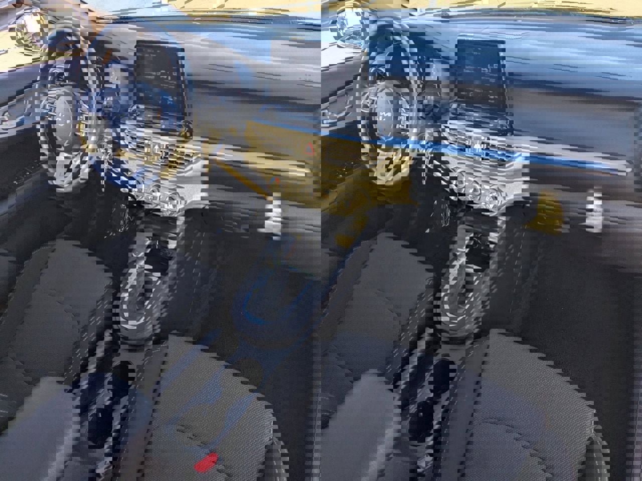 Used 2024 Kia Forte LXS image 10