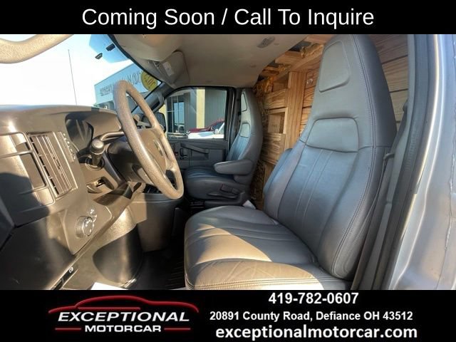 Used 2025 Chevrolet Express 3500 w/ Hotel Shuttle Package RWD image 11