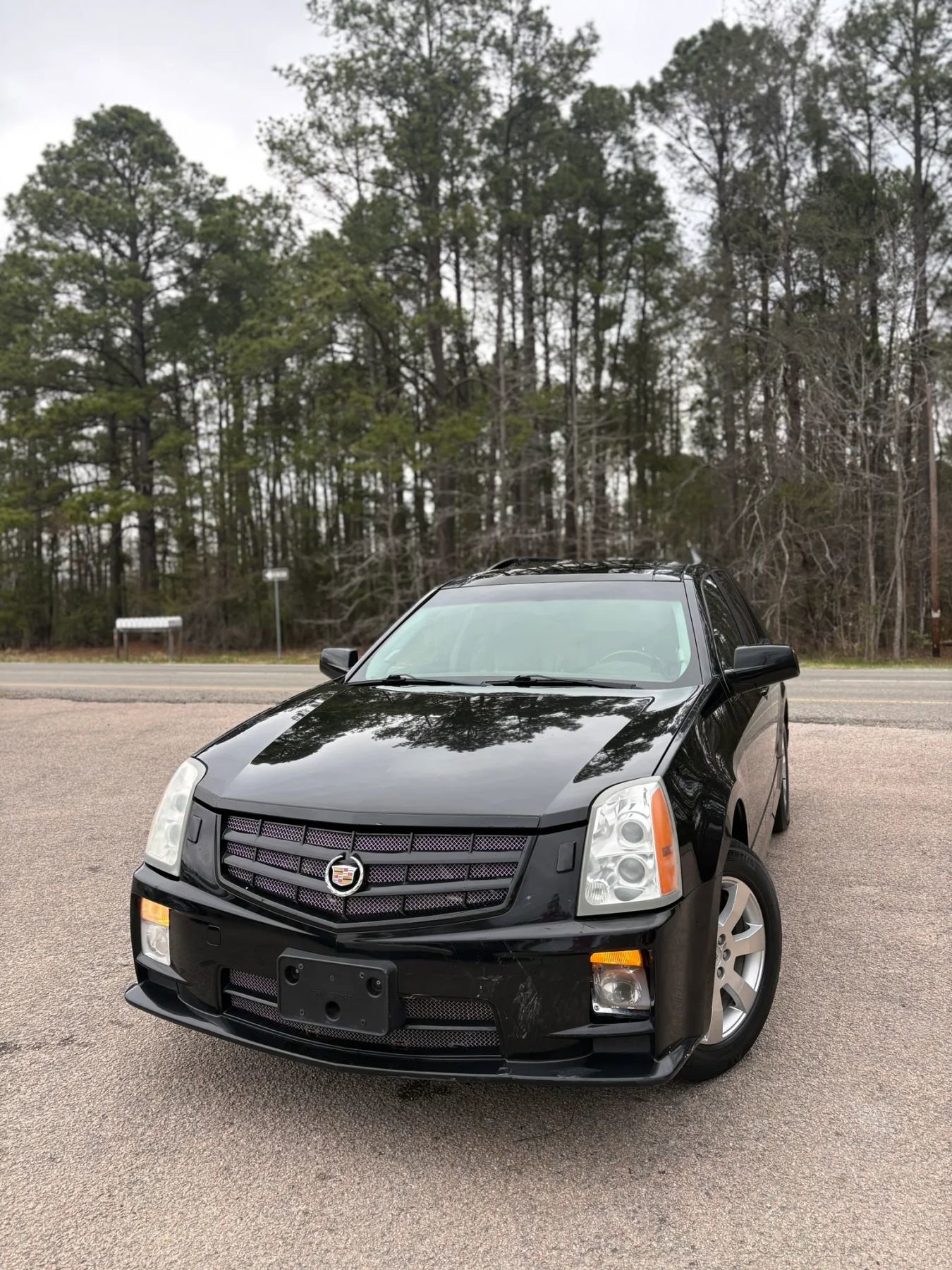 Used 2008 Cadillac SRX AWD w/ Utility Package image 1
