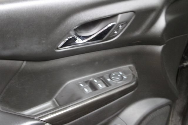 Used 2018 GMC Acadia SLT AWD/4WD image 13