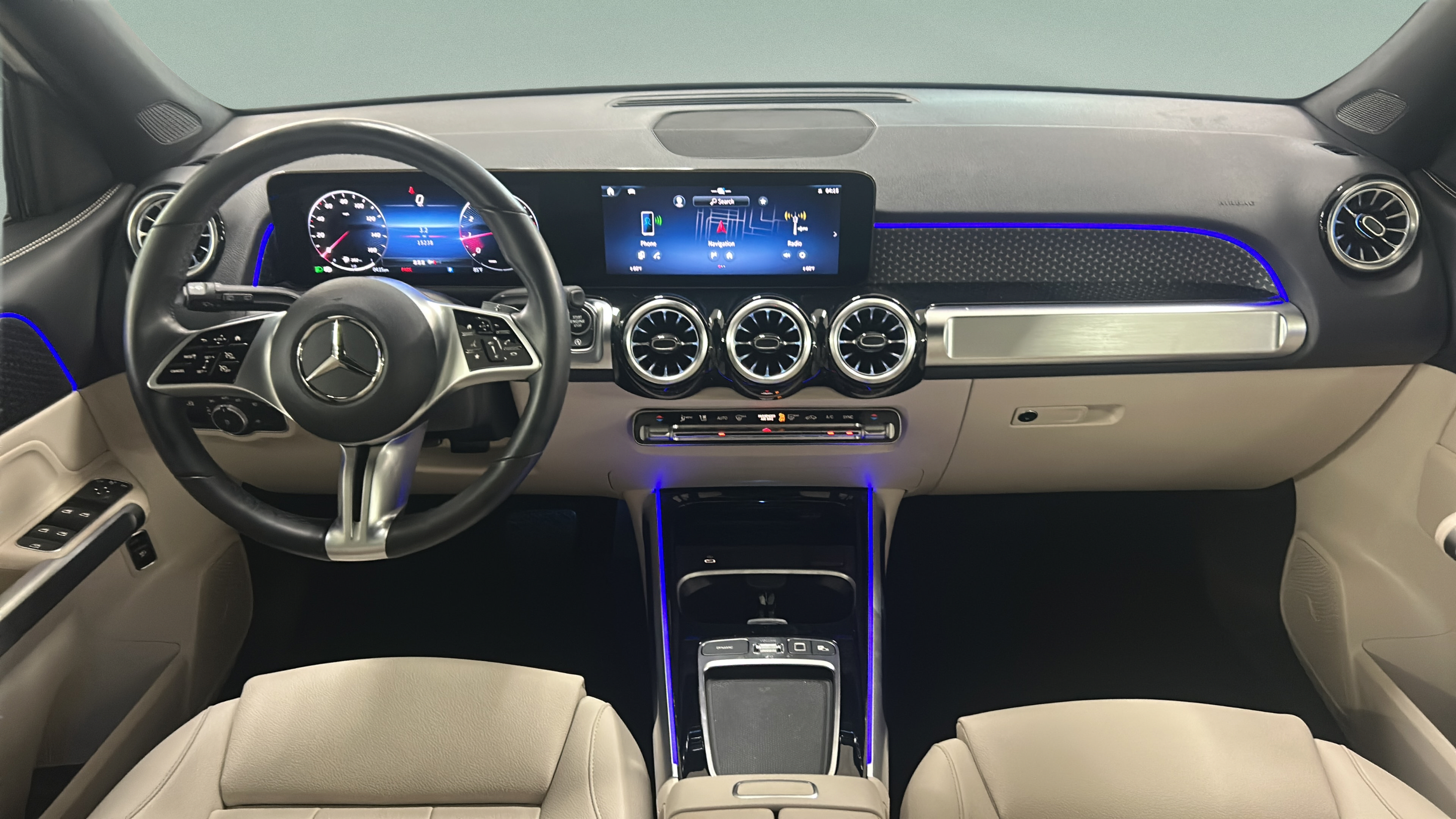 Used 2025 Mercedes-Benz GLB 250 image 18