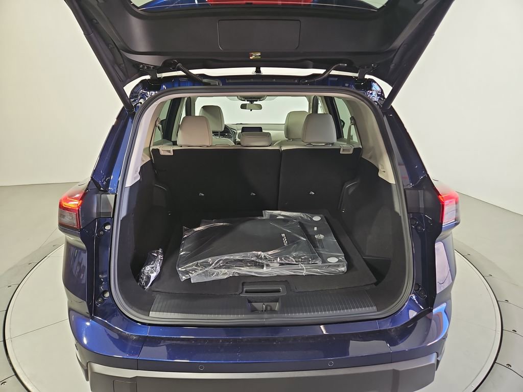 New 2026 Nissan Rogue SV image 23