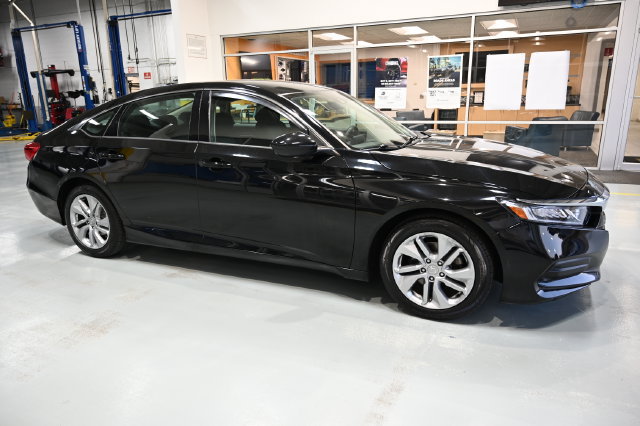 Used 2020 Honda Accord LX image 4