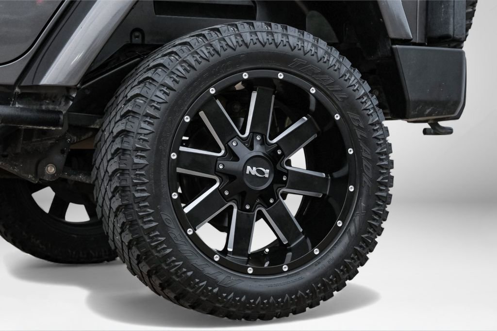 Used 2014 Jeep Wrangler Unlimited Sahara w/ Trailer Tow Group image 22