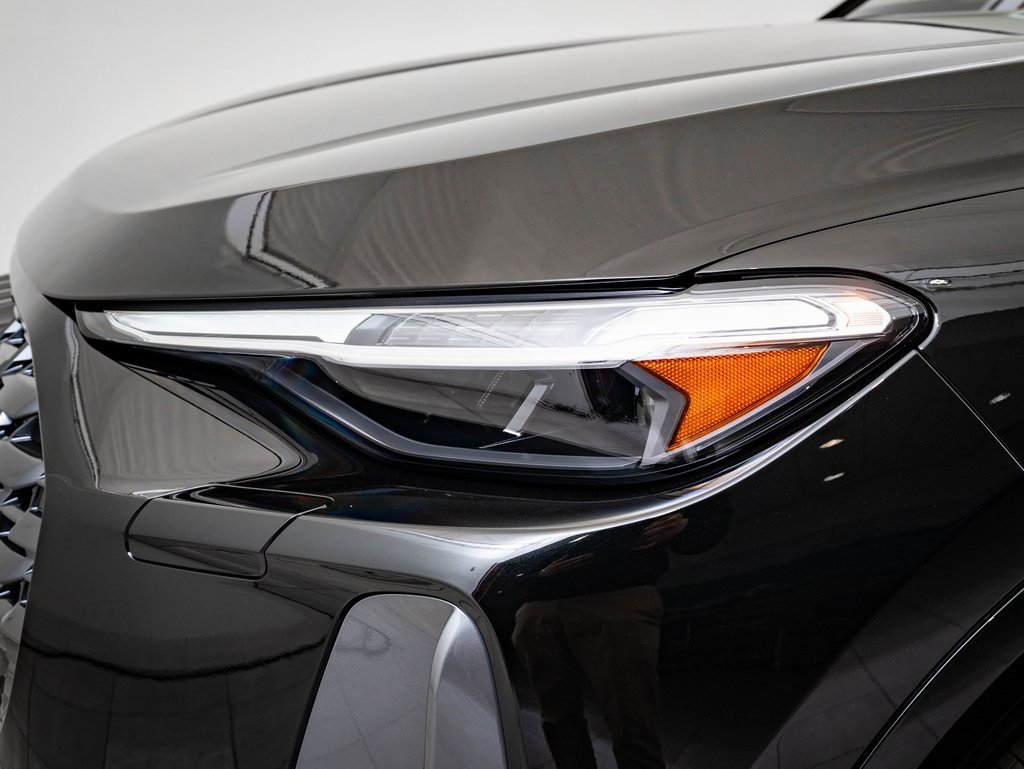 Certified 2025 Audi Q5 2.0T Premium Plus image 16