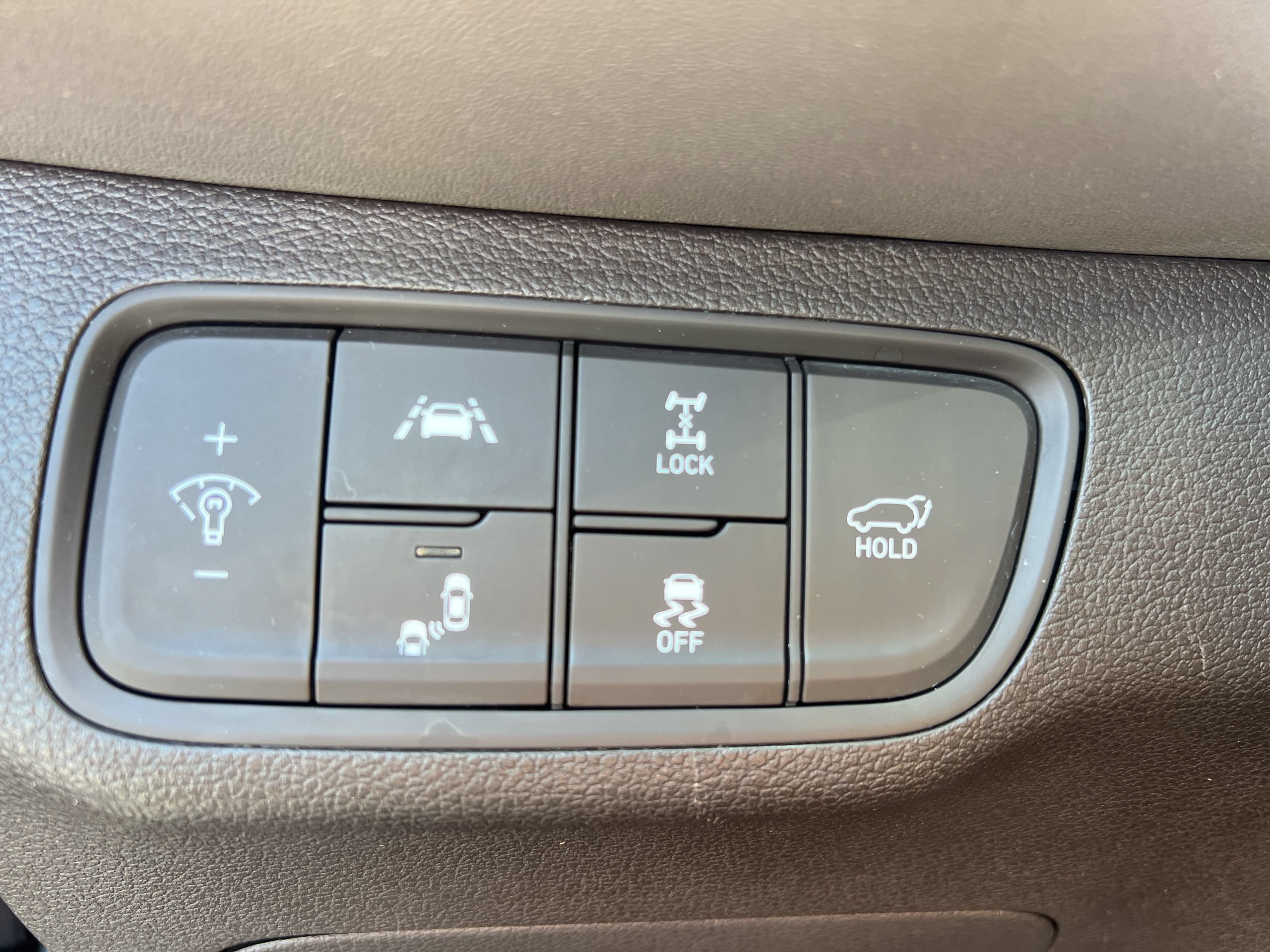 Used 2019 Hyundai Santa Fe Limited AWD/4WD image 20