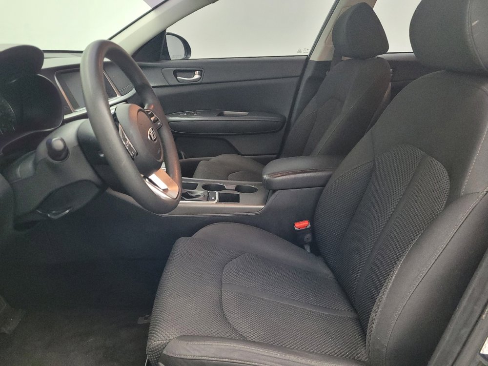 Used 2020 Kia Optima LX image 17