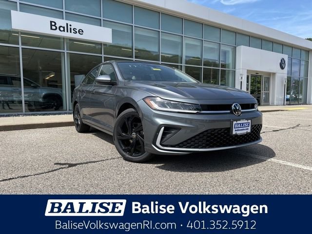 New 2025 Volkswagen Jetta SE