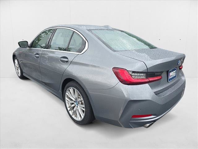 Used 2024 BMW 330e w/ Convenience Package image 7