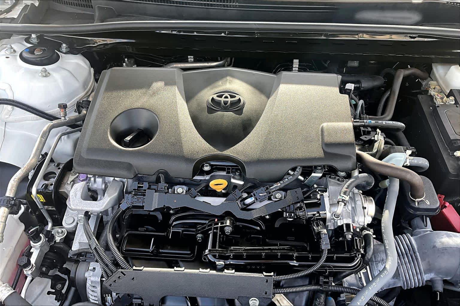 Used 2023 Toyota Camry XSE FWD image 32