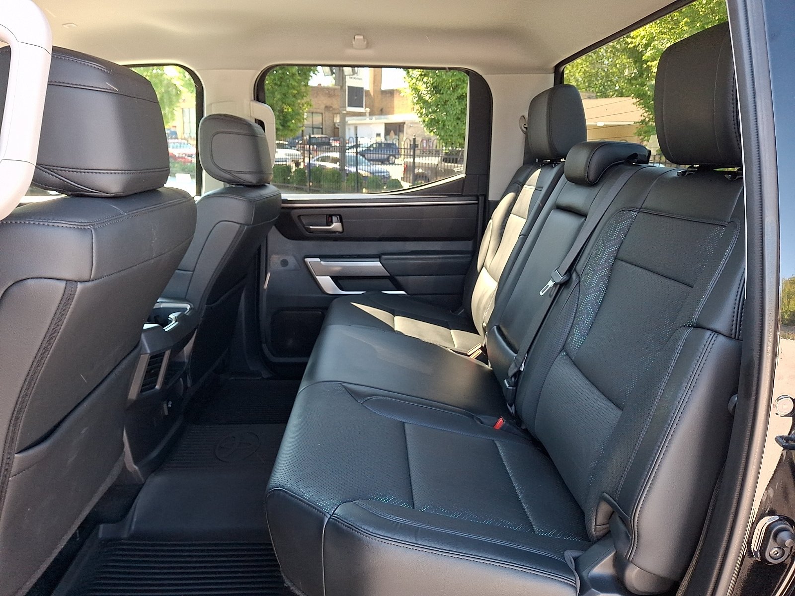 Used 2023 Toyota Tundra SR5 w/ SR5 Premium Package AWD/4WD image 10