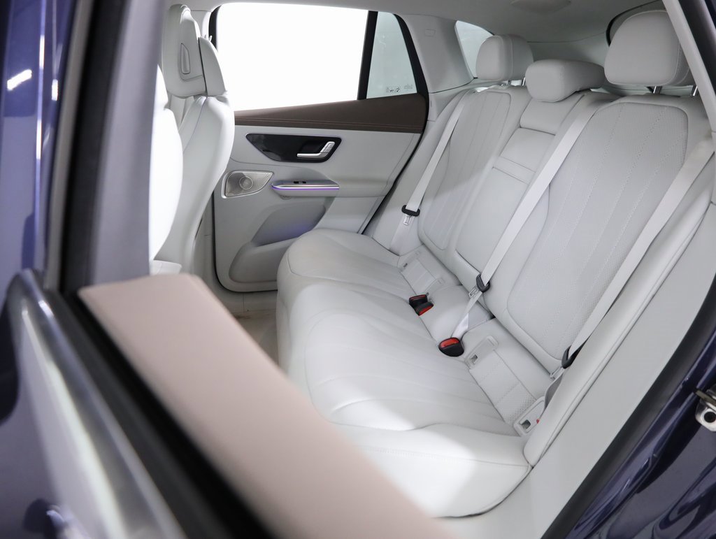 Certified 2023 Mercedes-Benz EQE 350+ 4MATIC SUV w/ Exclusive Trim Package image 42