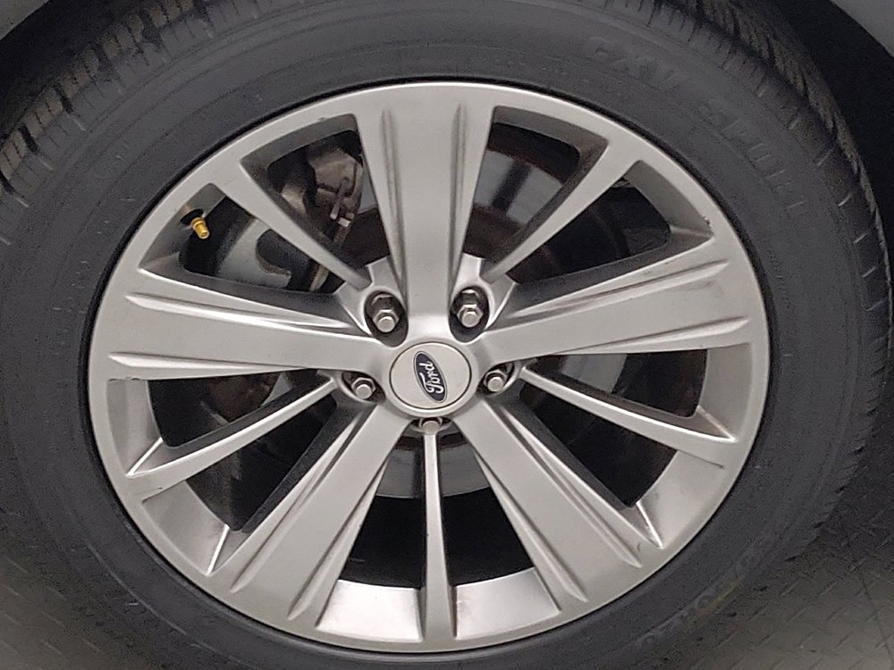 Used 2018 Ford Explorer Limited FWD image 31