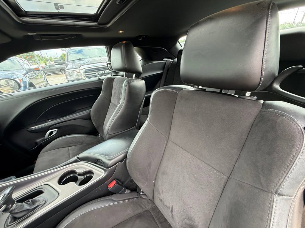 Used 2022 Dodge Challenger R/T w/ Plus Package RWD image 13