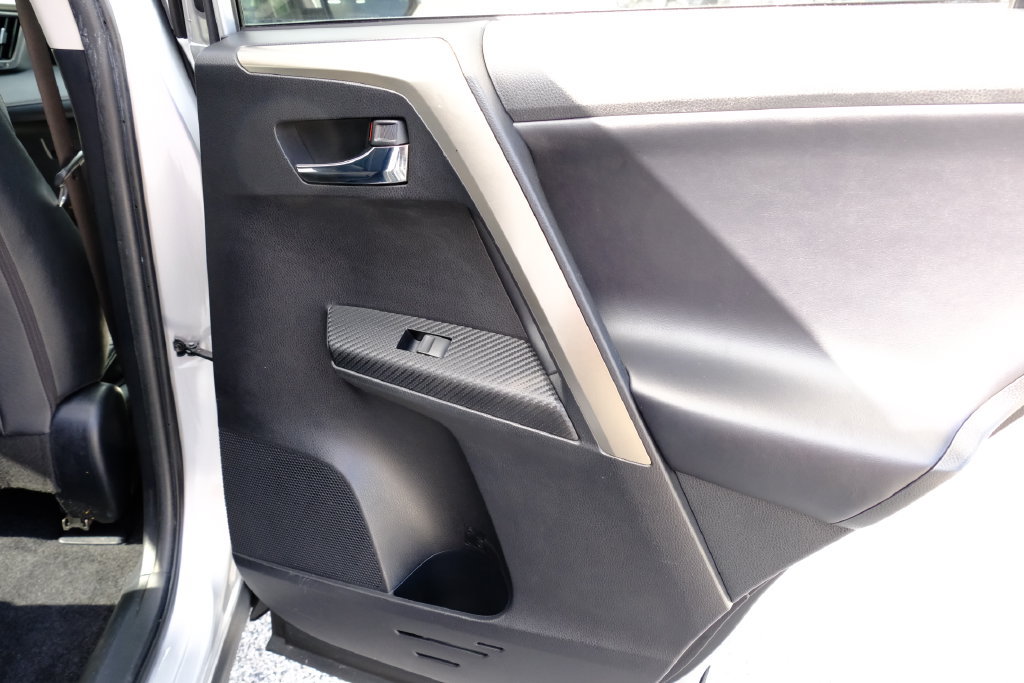 Used 2013 Toyota RAV4 Limited AWD/4WD image 35