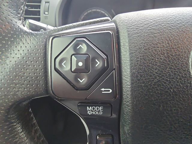 Used 2019 Toyota 4Runner TRD Off-Road Premium image 16