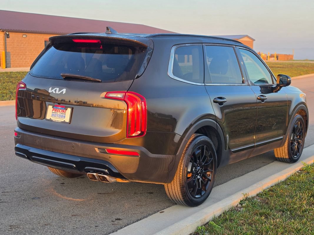 Used 2022 Kia Telluride EX w/ EX Premium Package AWD/4WD image 5