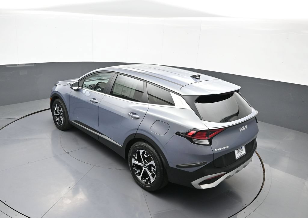 Certified 2024 Kia Sportage EX FWD image 39